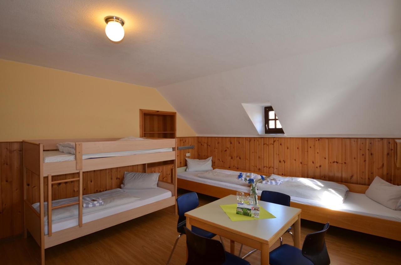 Stiftsberg - Bildungs- Und Freizeitzentrum Kyllburg Esterno foto