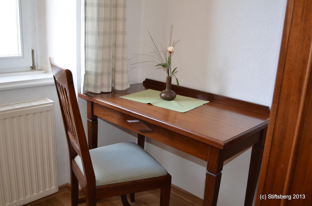 Stiftsberg - Bildungs- Und Freizeitzentrum Kyllburg Esterno foto