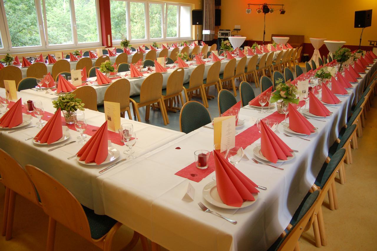 Stiftsberg - Bildungs- Und Freizeitzentrum Kyllburg Esterno foto
